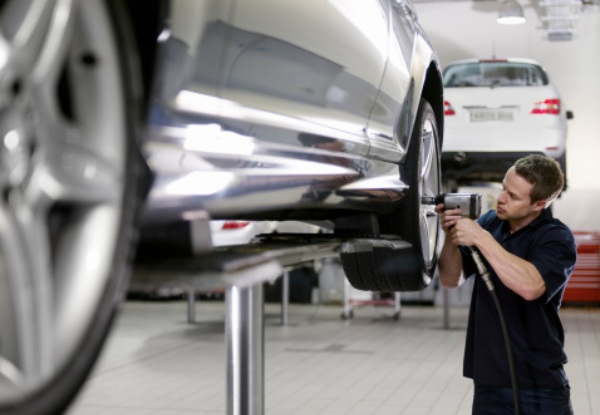 Full Service Package for Petrol or Hybrid Car incl. Oil & Filter Replacement, Topping Up Fluids & Tyre Pressure Check - Option to incl. Comprehensive Wheel Alignment Package