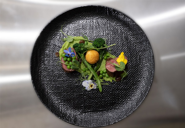 Showcase Three-Course Signature Dinner For Two incl. Welcome Glass of Bubbles