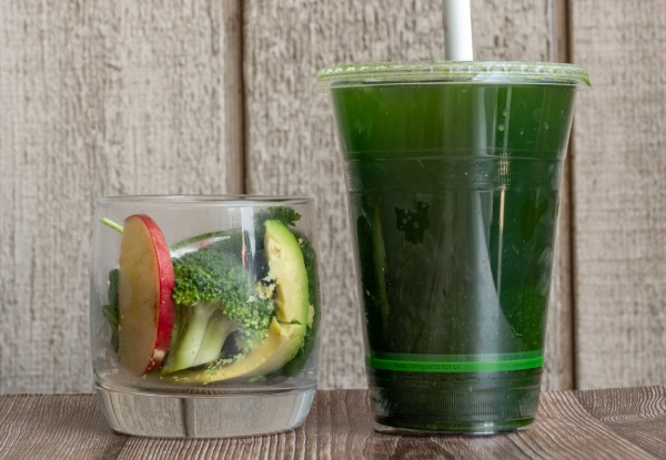 Pluto Juice & Salad Bar