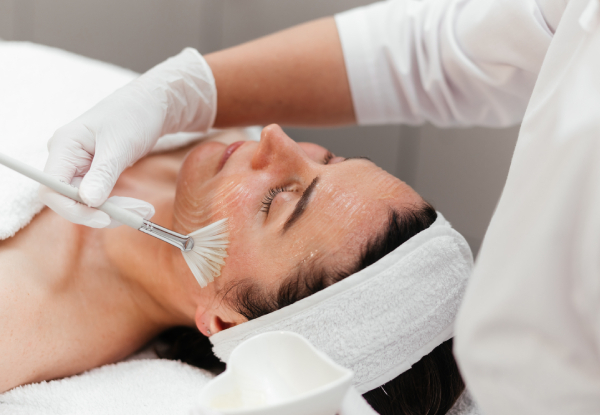 30-Minute Enzyme Peel Treatment for One Person