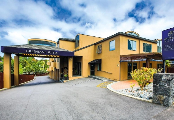 One-Night Auckland City Getaway for Two People incl. Daily Cooked Breakfast, Late Check-Out & Carpark - Option for Queen or King Suite - Option for Two or Three Nights