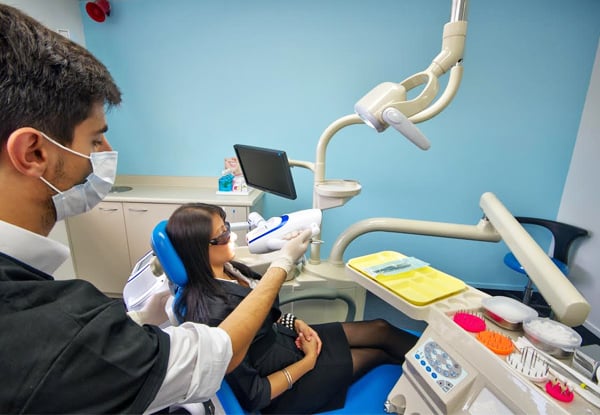 Full Dental Check-Up Package incl. Two X-Rays, Scale & Polish for One Person - Option for One Year Subscription