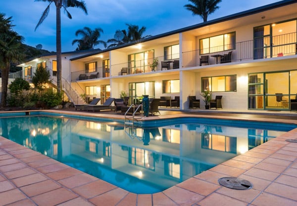 $190 for a Two-Night Bay of Islands Resort Stay for Two People incl. a Welcome Breakfast Basket & Late Checkout - Options Available for up to Four People & Three Nights