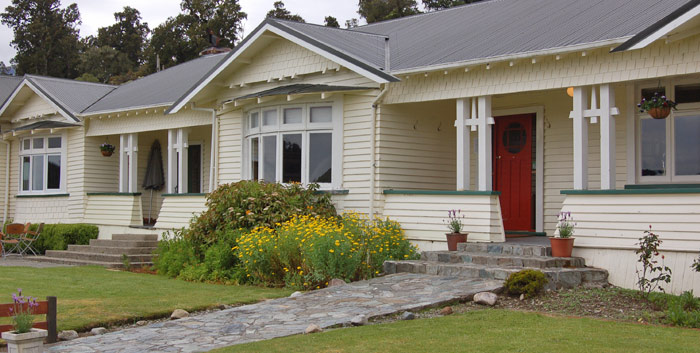 Lake Brunner Lodge