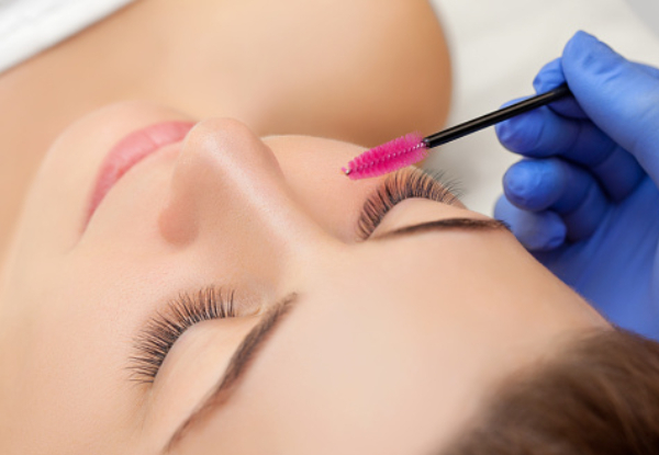 Keratin Eye Lash Lift & Tint for One Person - Option to incl. Eyebrow Tint