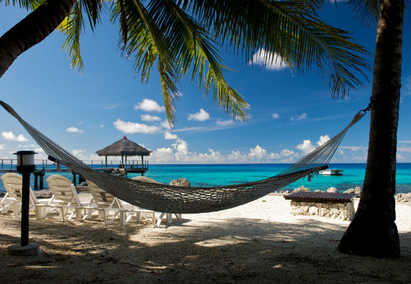 Seven-Night Tahiti Temptations Package at the Le Maitai Rangiroa & Tahiti Pearl Beach Resort incl. Flights from Auckland Return, Breakfast & More