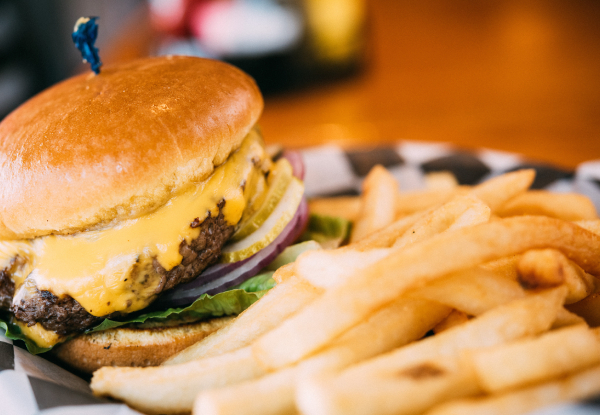 Beaufort & Co's Burger Nation Entry - Delicious Burger Combo incl. Burger & Fries