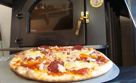 Plaza Pizzeria & Cafe