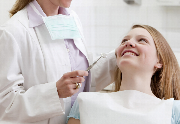 Dental Hygienist Appointment incl. 45-Minutes Clean, Scale & Polish
