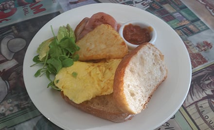 Sisters Cafe