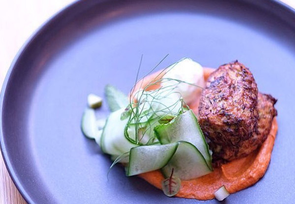 Simon Gault Presents a Delectable Two-Course Lunchtime Dining Experience at Giraffe Served with Bubbles or a Beer - Option for Three-Courses Available