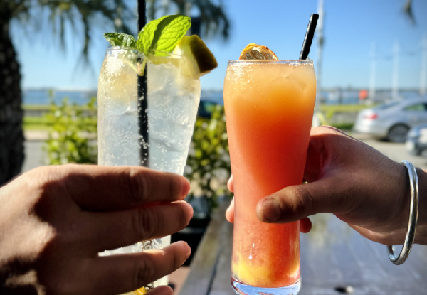 Rusty Bar & Restaurant