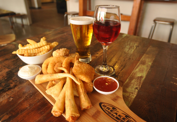 Snack Platter incl. Four New Zealand Tap Beers or House Wines for Two or Four People