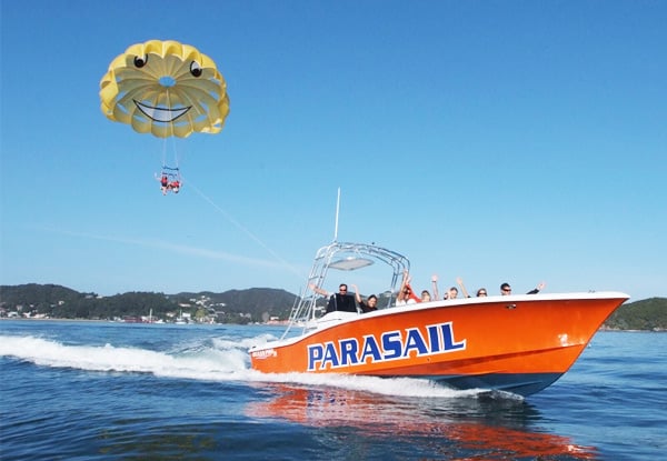 One-Person Parasail Flight in Paihia - Option for a Tandem Parasail Flight for Two People