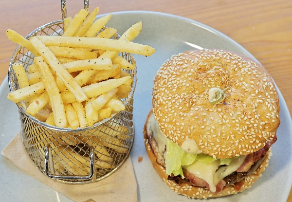 All Day Breakfast or Lunch for Two People - Option for Four People - Valid Monday to Friday Only