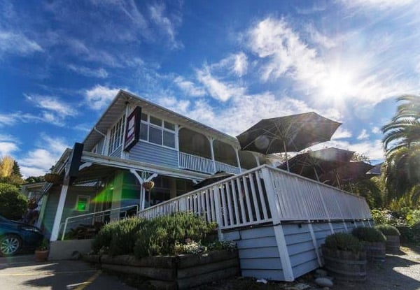 One-Night Stay for Two People incl. Two Glasses of Bubbles on Arrival, a $30 Dining Voucher, Breakfast & Late Checkout - Option for Room Only