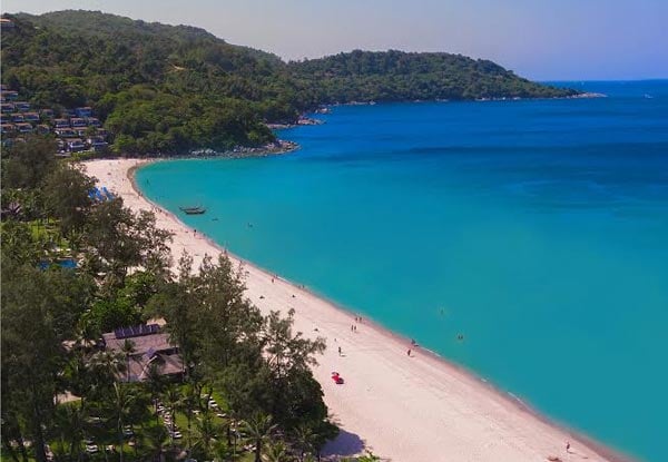 Relaxing Couples Thailand Escape for Eight Nights in a Deluxe Bhuri Wing Room incl. Daily Breakfast, Massage 2000THB F&B Credit, Wifi, Late Checkout and More