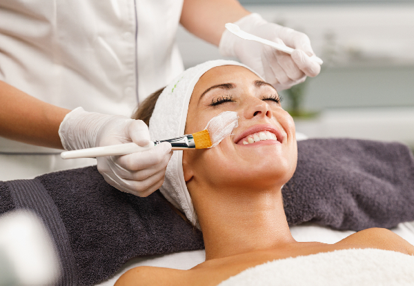 60-Minute Mechanix Signature Facial Package incl. Cleanse, Exfoliation, Facial Massage, Mask, Moisturiser, SPF Protection & $20 Gift Voucher - Options for 60-Minute Microdermabrasion Renewal Package or Ultimate Bespoke Facial & $20 Gift Voucher