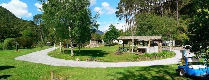 Tapu Creek Campervan Park - Coromandel