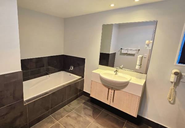 One-Night Stay at Carramar Motor Inn Palmerston North for Two People - Option for Executive Studio or Executive Suite — photo 5