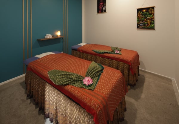 Premium Couples Massage Package Incl. Massage, Hot Stone Therapy & Ginger Tea - Options for 60-Minute or 90-Minute — photo 6