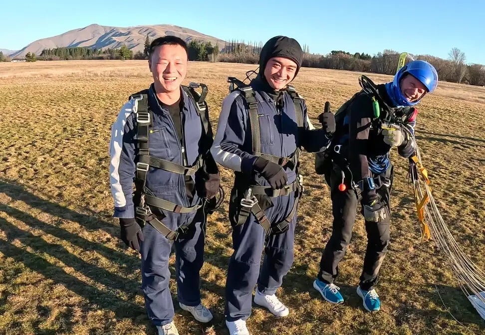 10,000ft Tandem Skydive near Mt Cook from $314.60 per Person — photo 9