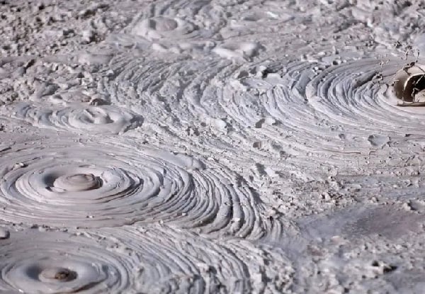 Wai-O-Tapu Thermal Wonderland & Lady Knox Geyser Family Pass for Five $126.26 or Adults $51.56 — photo 4