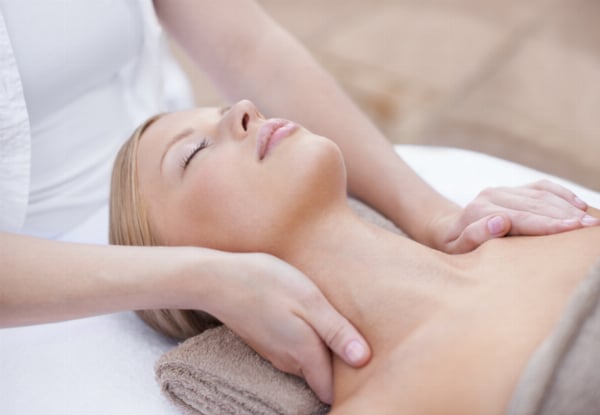 Beauty Package incl. 30-Minute Facial, Neck & Shoulder Massage, Eyelash Tint & Brow Shape