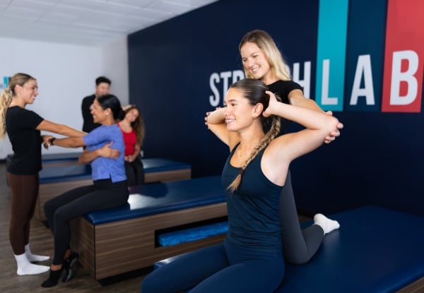 25-Minute One-On-One Assisted Stretch Session with a Flexologist at StretchLab Wellington - Option for 50-Minute Session — photo 4