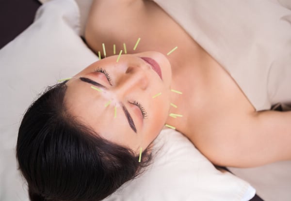 Relax with a 60-Minute Facial GuaSha Uness Health - Option for Classic Facial Spa — photo 8