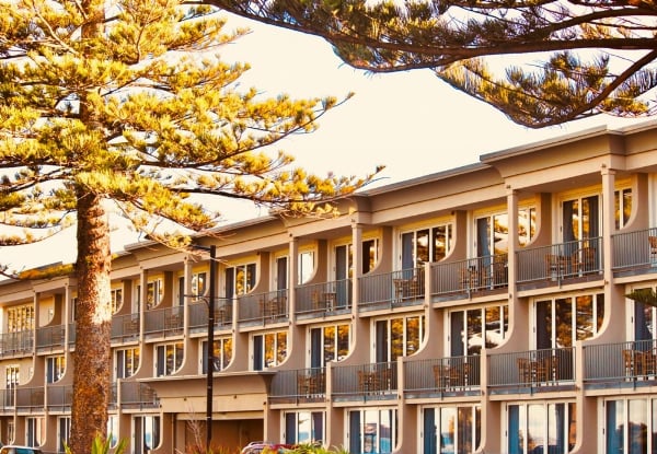 One-Night Napier Escape for Two People in a Partial Ocean View Room incl. Breakfast - Option for Ocean View Studio or Ocean View Suite — photo 8