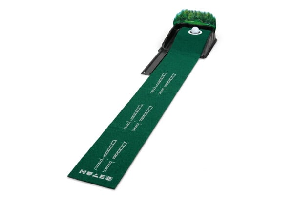 Portable Indoor Golf Putting Mat with 3D Arrow Design — photo 5