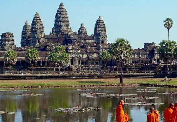Per-Person, Twin-Share 14-Day Best of Vietnam & Cambodia Trip incl. Accommodation, Domestic Flights, Airport Transfer, Group Bus, Guided Tours & More - Option for Three, Four & Five Star Accommodation Packages — photo 6