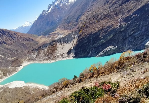 Per Person, Twin-Share 14-Night/15-Day Nepal Manaslu Circuit Trek Package incl. Accommodation, Airport Transfers, Transportation, Guide, Permits & More — photo 2