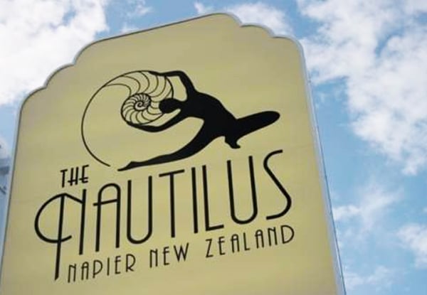 One-Night Napier Escape for Two People in a Partial Ocean View Room incl. Breakfast - Option for Ocean View Studio or Ocean View Suite — photo 2