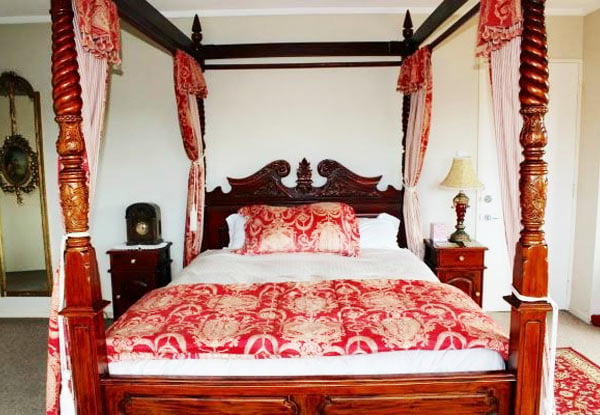 Two-Night Getaway for Two in the Windsor Room incl. Continental Breakfast, A Bottle of Wine on Arrival, Late Checkout & Wi-Fi — photo 5