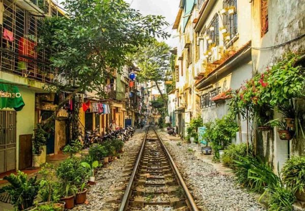 Per-Person, Twin-Share 10-Day North to South Vietnam Package incl. Breakfasts, Accommodation, Transportation, Halong Bay Cruise, Domestic Flights, Sightseeing & More - Option for Three, Four & Five Star Accommodation Packages — photo 3