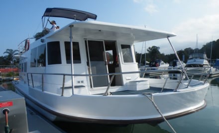 Lake Macquarie Houseboats