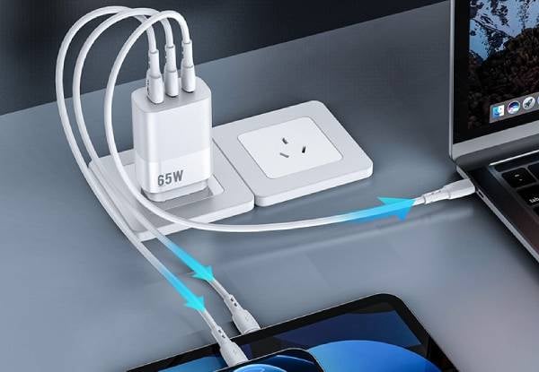 Titan 65W Ultra Fast Charger with Two USB-C & USB-A — photo 4