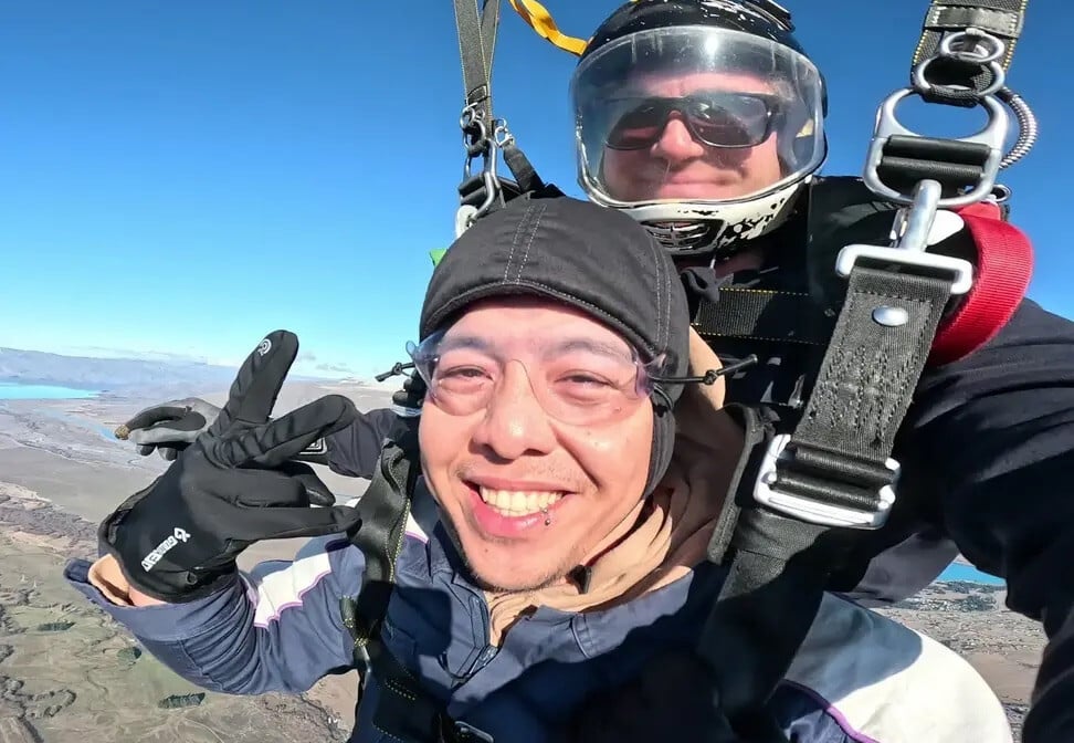 10,000ft Tandem Skydive near Mt Cook from $314.60 per Person — photo 7