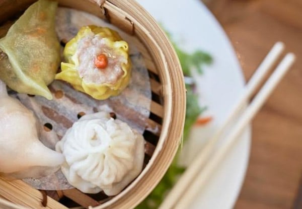 Premium Interactive Lunchtime Dining Experience for Two People incl. a Glass of Maude Methode Traditionnelle NV Sparkling Wine Each - Option for an Evening Dining Experience for Two — photo 7