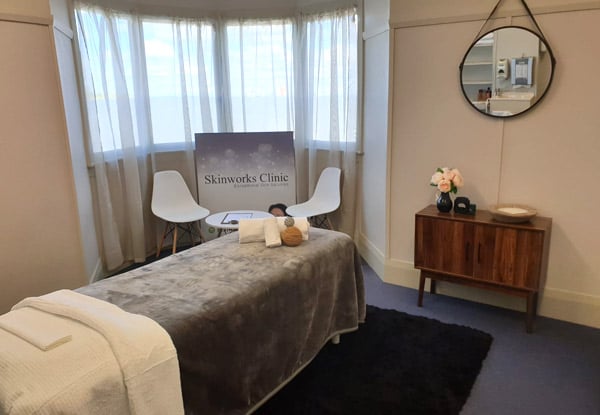 75-Minute Environ Facial Treatment incl. Advanced Skin Consultation & Eye Brow Shape — photo 4