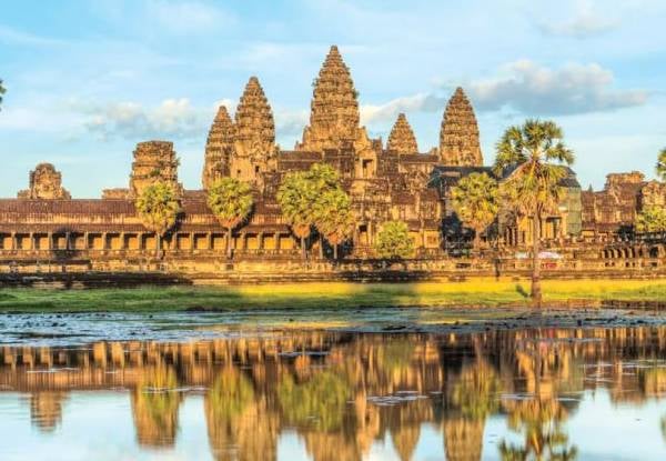 Per-Person, Twin-Share 14-Day Best of Vietnam & Cambodia Trip incl. Accommodation, Domestic Flights, Airport Transfer, Group Bus, Guided Tours & More - Option for Three, Four & Five Star Accommodation Packages — photo 2