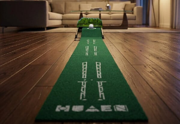 Portable Indoor Golf Putting Mat with 3D Arrow Design — photo 2