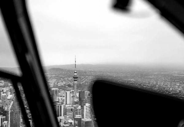 Auckland City & Volcanoes 15-Minute Helicopter Flight for Two - $629.20 — photo 9