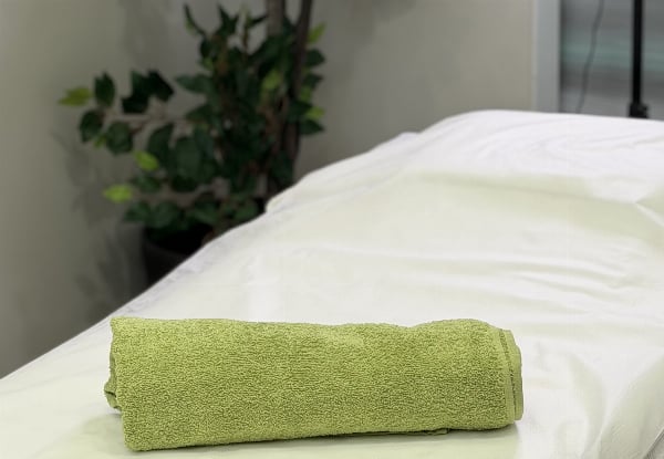 Brow, Lash or Waxing Beauty Service - Options for Eyebrow Threading or Wax, Eyebrow Shape & Tint & Lash Tint, Brazilian Wax, Half Leg & Half Arm Wax, Full Leg or Arm Wax, Full Face Threading or Wax, Lash Lift, or Classic Lash Extensions — photo 5