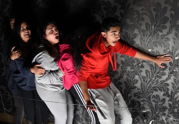 Live Horror Show at Fear Factory Queenstown from $38.92 for Youth or $46.29 for Adults — photo 8