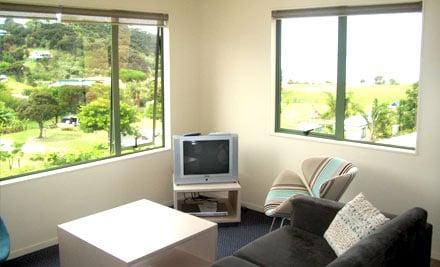 Whatuwhiwhi Top 10 Holiday Park (!)