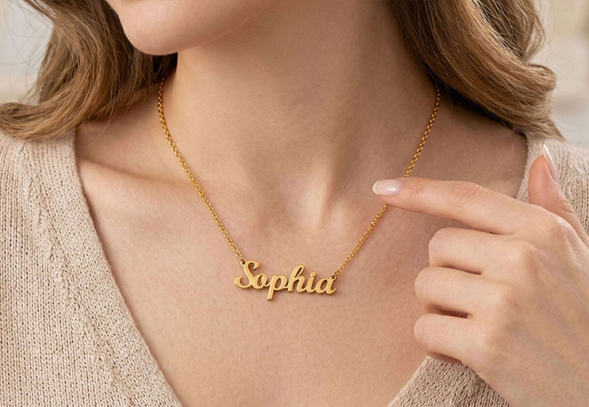 Custom Name Necklace — photo 4
