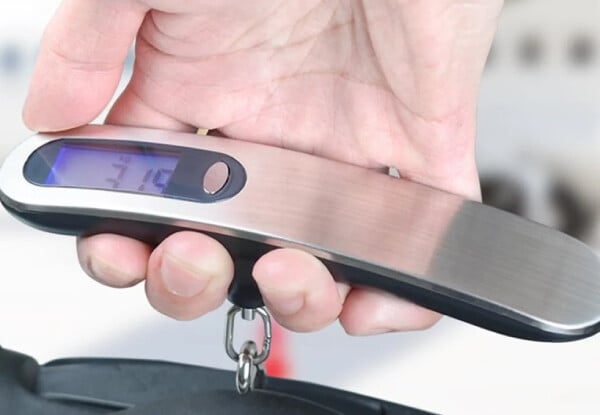 Rechargeable Luggage Scale with Backlit Display — photo 2